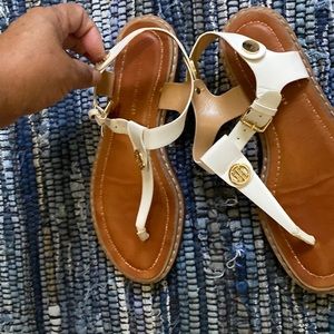 Ladies sandals size 7.5